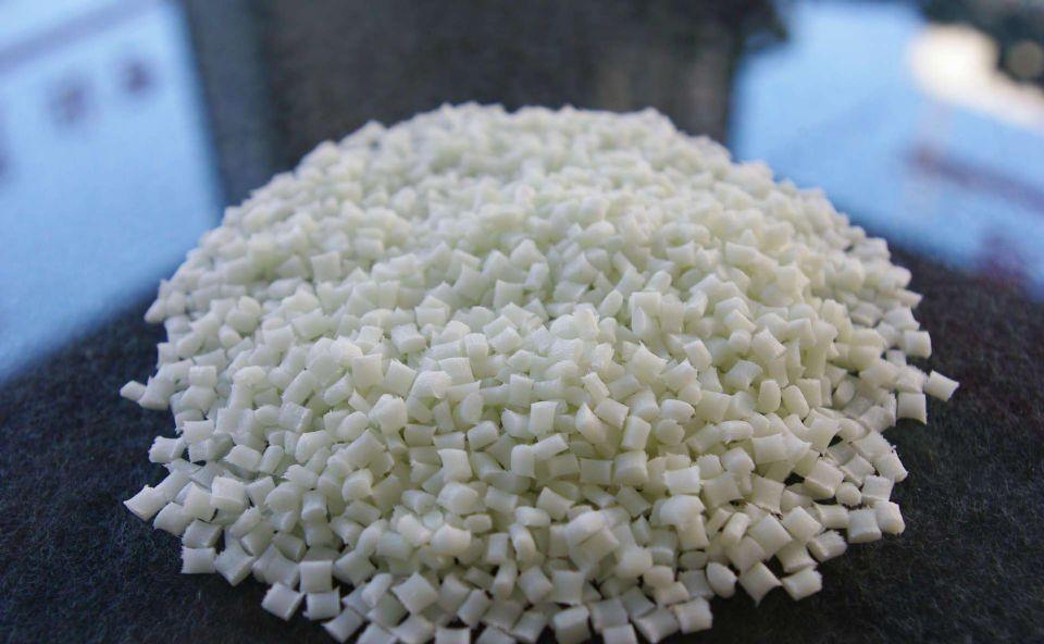 近日平煤神馬宣布抗菌尼龍纖維研發成功